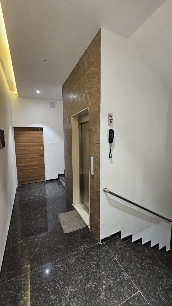 סולאפור Hotel Veesons Executive מראה חיצוני תמונה